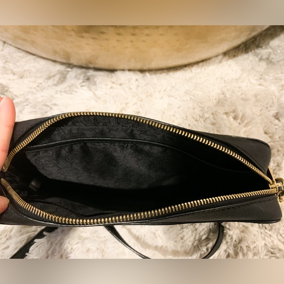 Michael Kors crossbody. - Picture 3 of 3